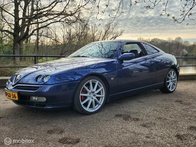 Occasion Alfa Romeo GTV 200 PK (147 kW) 1999 Blauw Coupé