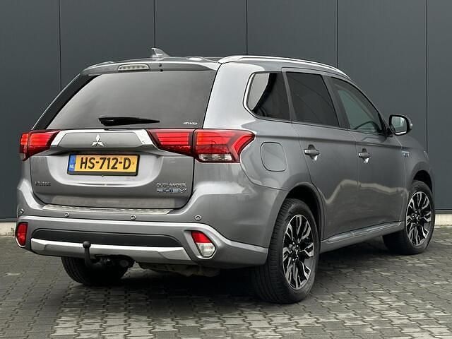 Occasion Mitsubishi Outlander Edition 121 PK (88 kW) 2015 Grijs SUV