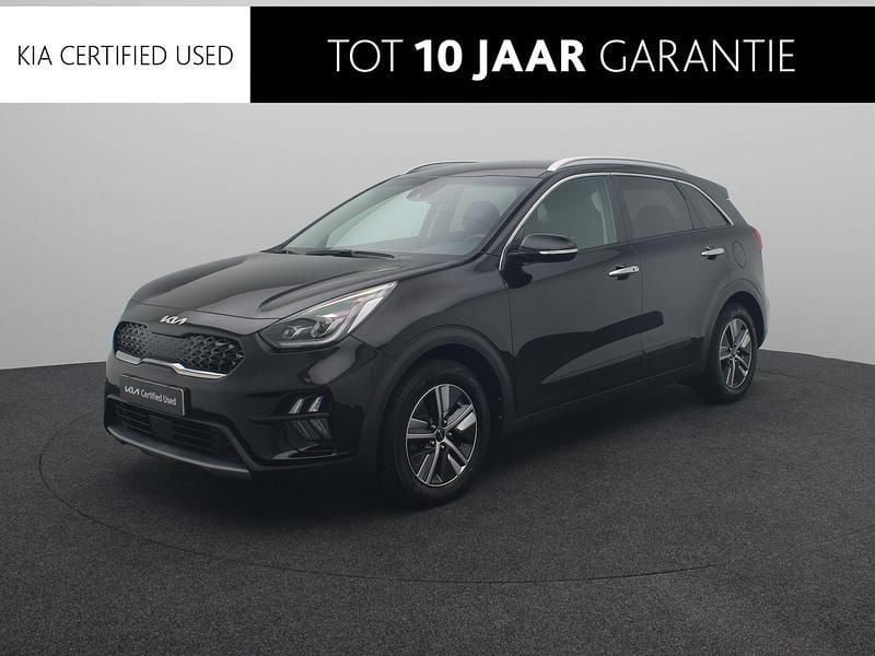 Zwart Gebruikt 2022 Kia Niro SUV | € 28.940 (Eerlijke prijs) - Afbeelding 1/2