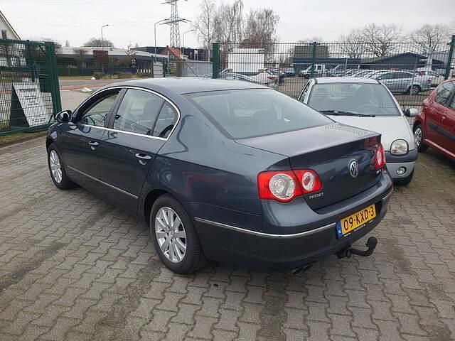 Occasion VW Passat Comfortline 200 PK (147 kW) 2010 Grijs (metallic) Sedan