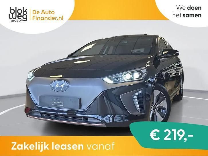 Occasion 2018 Hyundai Ioniq Premium Hatchback | € 12.900 (Eerlijke prijs) - Afbeelding 1/2