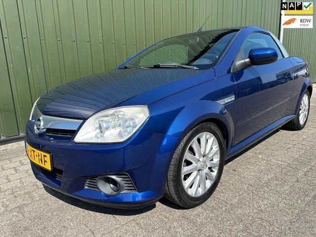Blauw Gebruikt 2007 Opel Tigra Sport Cabriolet | € 2.699 (Eerlijke prijs) - Afbeelding 1/4