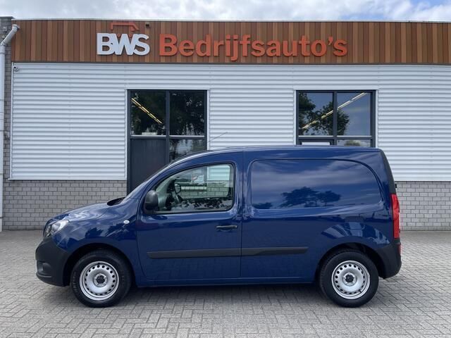 Blauw Gebruikt 2018 Mercedes Citan 108 Van | € 10.950 - Afbeelding 1/4