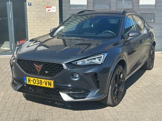 Grijs Gebruikt 2021 Cupra Formentor SUV | € 28.949 (Eerlijke prijs) - Afbeelding 1/4