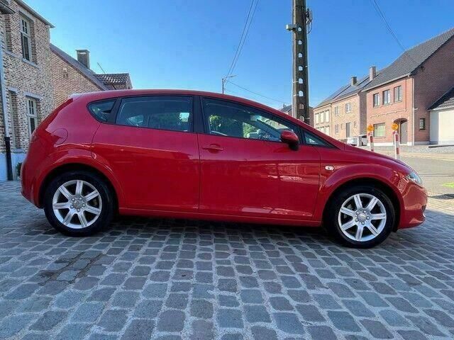 Occasion Seat Leon 105 PK (77 kW) 2007 Rood Sedan