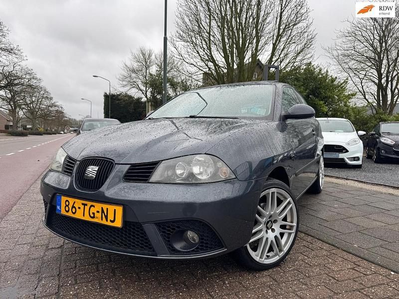 Occasion Seat Ibiza Sport 101 PK (74 kW) 2006 Grijs Hatchback