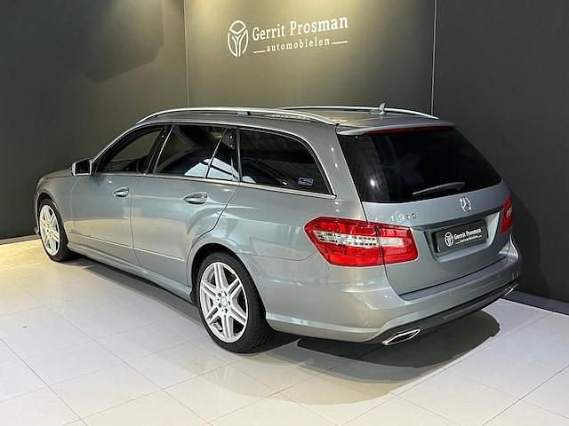 Occasion Mercedes E500 Avantgarde 2012 Zilver (metallic) Stationwagen