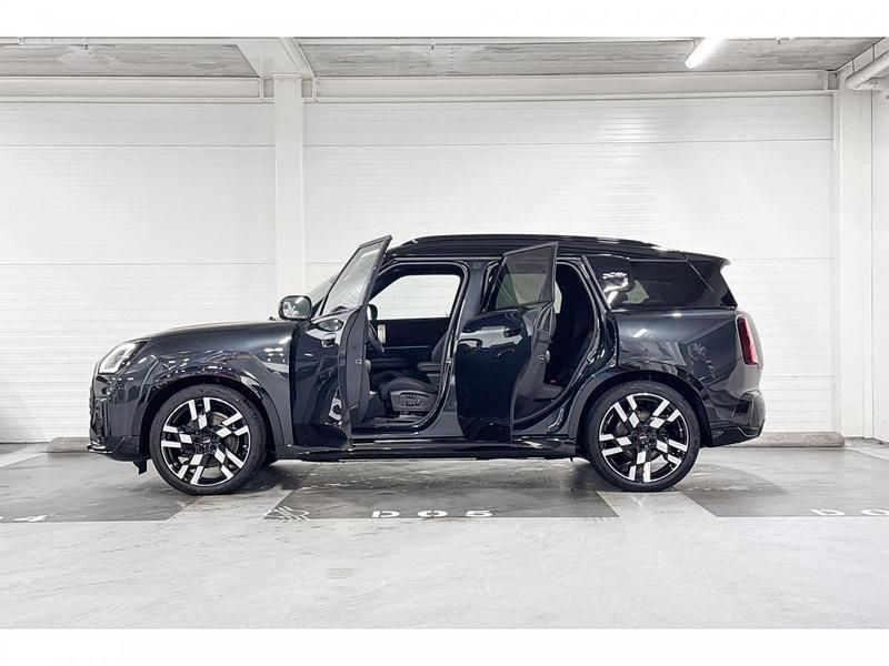 Legend grey (donker grijs) Gebruikt 2024 Mini Countryman SUV | € 43.900 (Eerlijke prijs) - Afbeelding 1/2