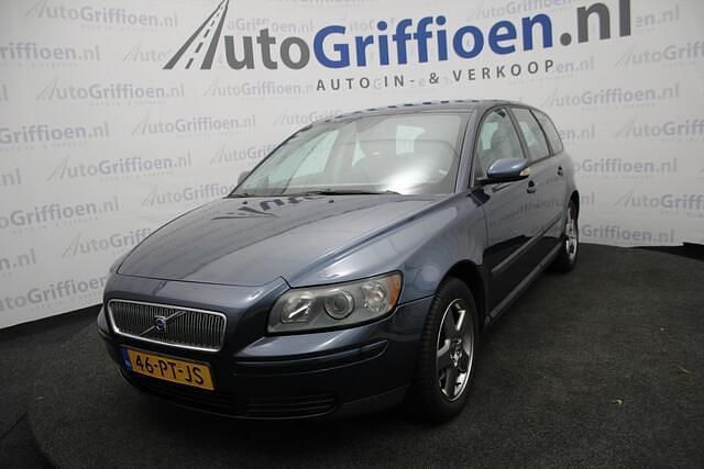 Blauw (metallic) Occasion 2004 Volvo V50 Stationwagen | € 1.890 (Eerlijke prijs) - Afbeelding 1/4