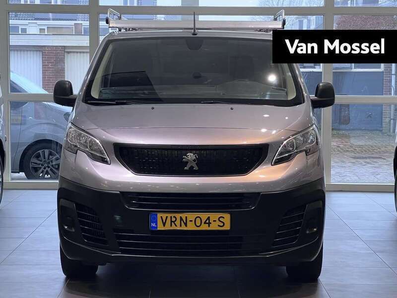 Grijs Gebruikt 2022 Peugeot Expert Premium Van | € 21.940 (Iets duurder) - Afbeelding 1/4