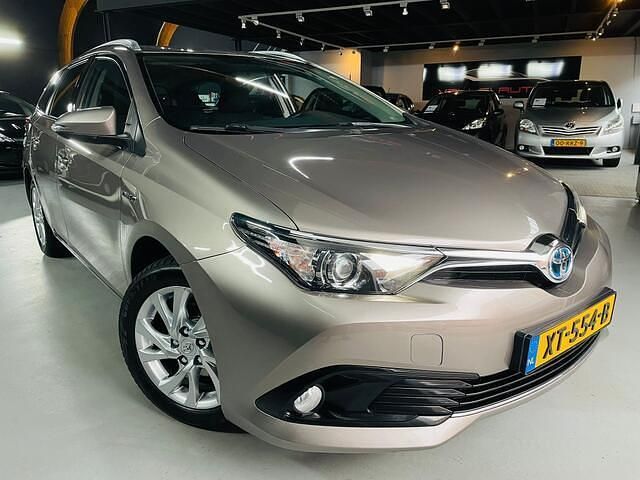 Occasion Toyota Auris Touring Sports 99 PK (72 kW) 2015 Bruin Stationwagen