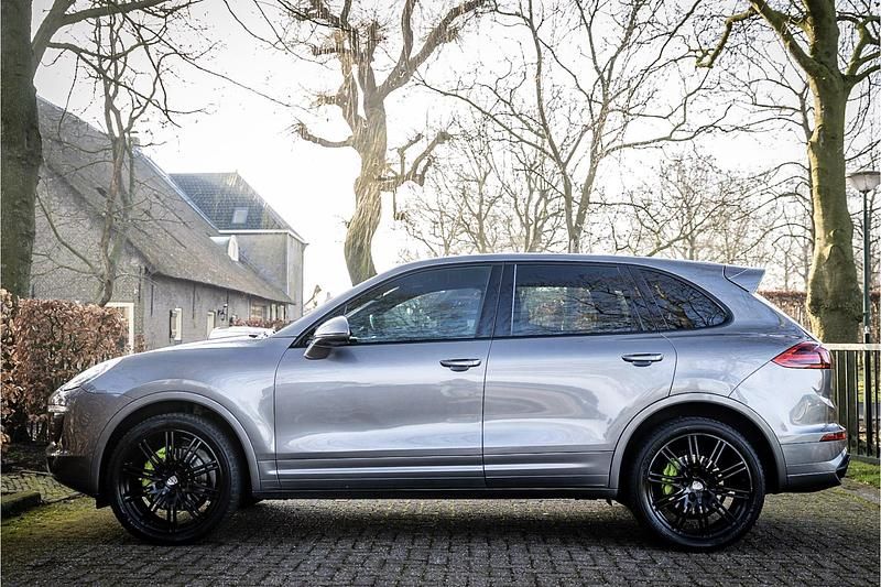Occasion Porsche Cayenne Sport 252 PK (185 kW) 2016 Grijs SUV