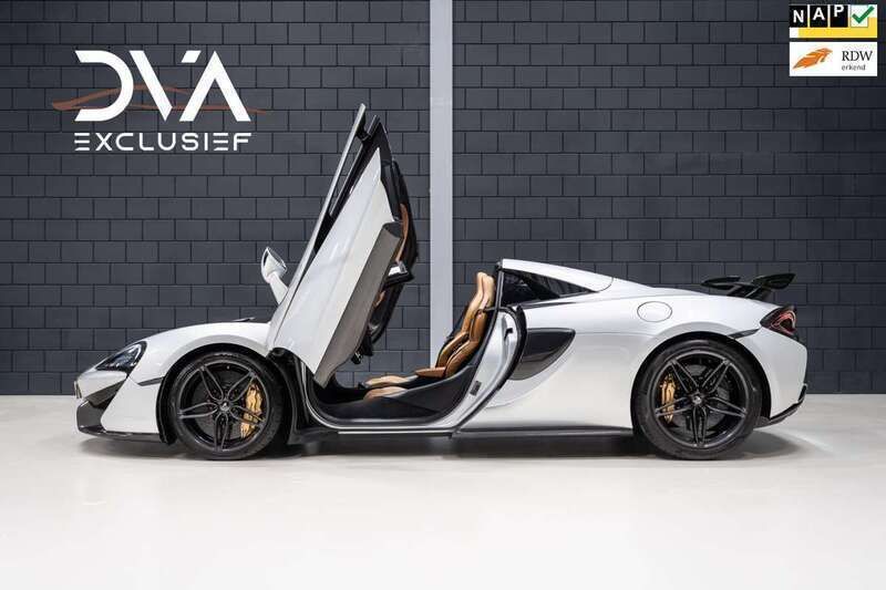 Zilver, metallic lak Gebruikt 2018 McLaren 570S Cabriolet | € 189.950 - Afbeelding 1/4