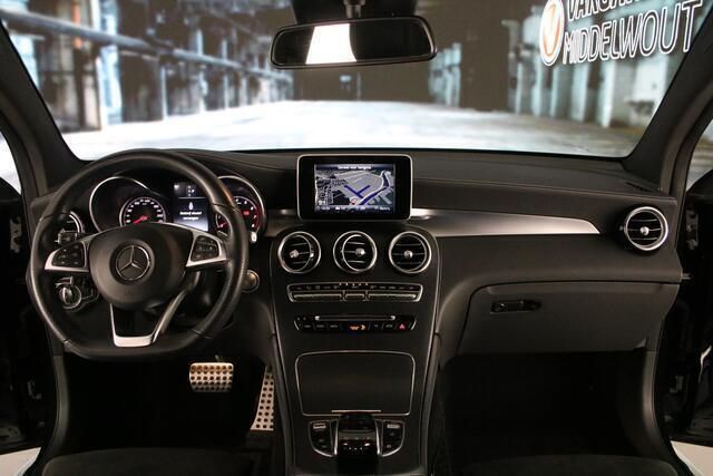 Occasion Mercedes GLC250 AMG 211 PK (155 kW) 2019 Zwart Coupé