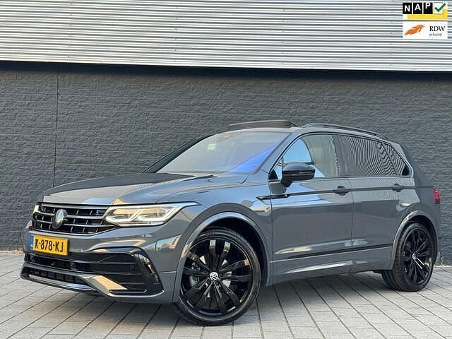 Grijs Gebruikt 2021 VW Tiguan R-line SUV | € 32.950 (Eerlijke prijs) - Afbeelding 1/4