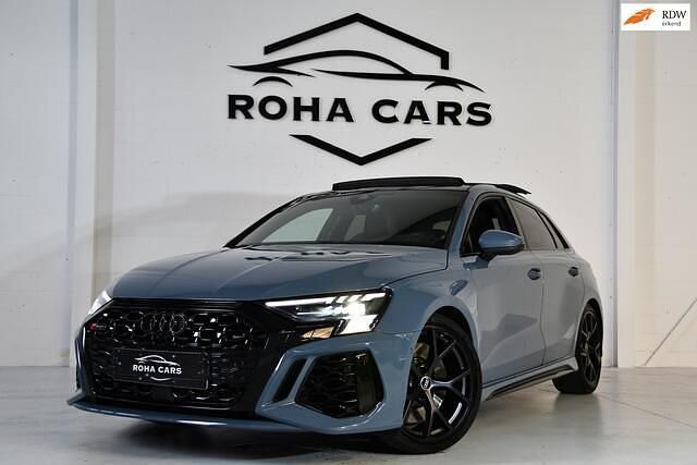 Grijs Gebruikt 2022 Audi RS3 Hatchback | € 60.945 (Goede deal) - Afbeelding 1/4