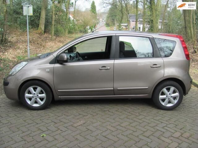 Bruin Gebruikt 2006 Nissan Note Acenta MPV | € 3.450 - Afbeelding 1/4