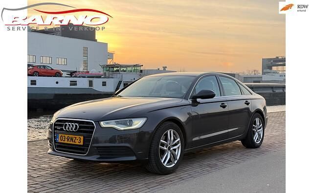 Bruin (metallic) Occasion 2011 Audi A6 Proline Sedan | € 9.999 (Iets duurder) - Afbeelding 1/4