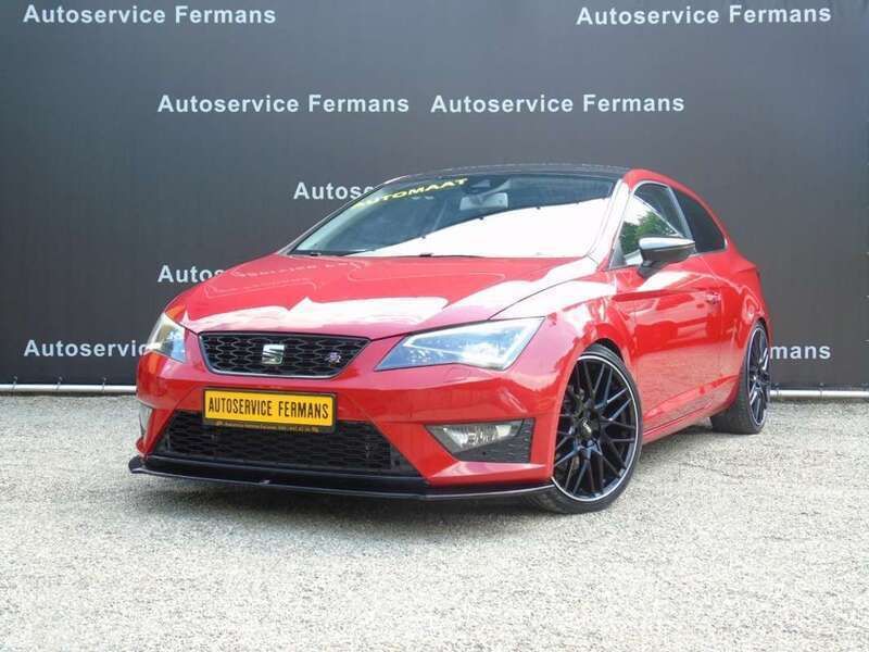 Rood Gebruikt 2013 Seat Leon FR-Line Hatchback | € 13.950 - Afbeelding 1/4