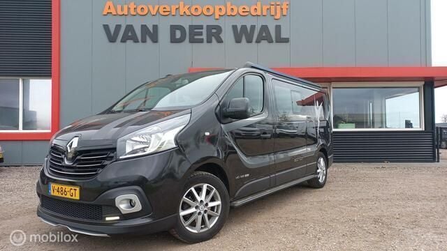 Zwart Gebruikt 2017 Renault Trafic Van | € 11.500 (Duur) - Afbeelding 1/4