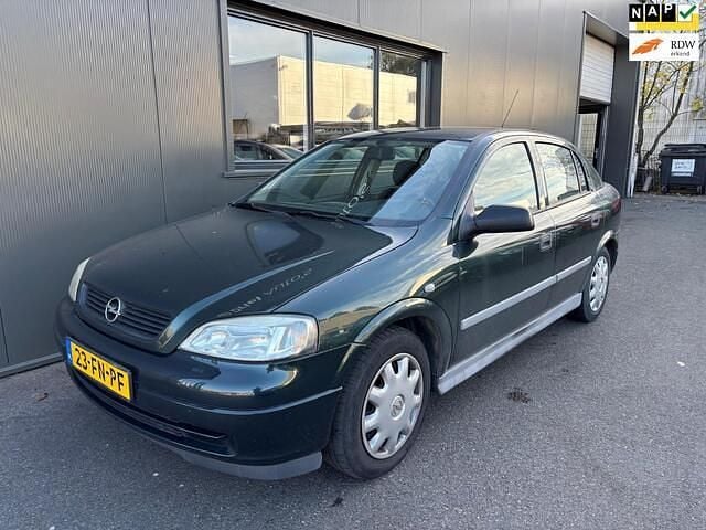 Groen (metallic) Gebruikt 2000 Opel Astra Hatchback | € 700 (Super prijs) - Afbeelding 1/4