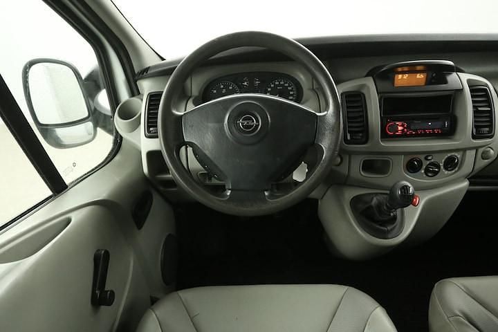 Occasion Opel Vivaro 101 PK (74 kW) 2004 Wit MPV
