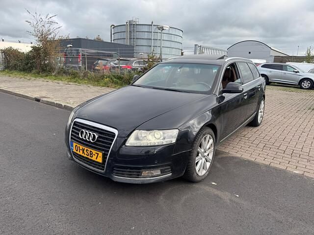 Zwart Gebruikt 2009 Audi A6 Stationwagen | € 4.350 (Eerlijke prijs) - Afbeelding 1/4