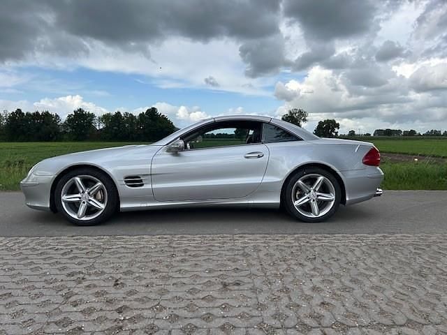 Occasion Mercedes SL500 306 PK (225 kW) 2001 Grijs, metallic lak Cabriolet