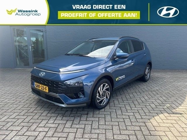 Blauw metallic Gebruikt 2024 Hyundai Bayon Premium SUV | € 29.565 (Duur) - Afbeelding 1/4