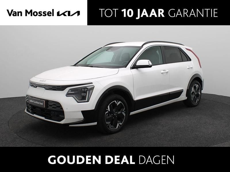 Wit Gebruikt 2024 Kia e-Niro Advance SUV | € 32.440 (Goede deal) - Afbeelding 1/4