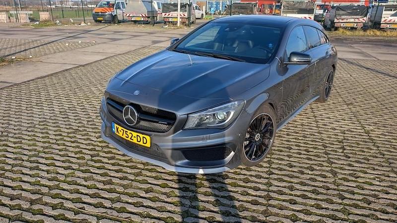 Occasion Mercedes CLA45 AMG Shooting Brake AMG 2015 Grijs (metallic) Stationwagen