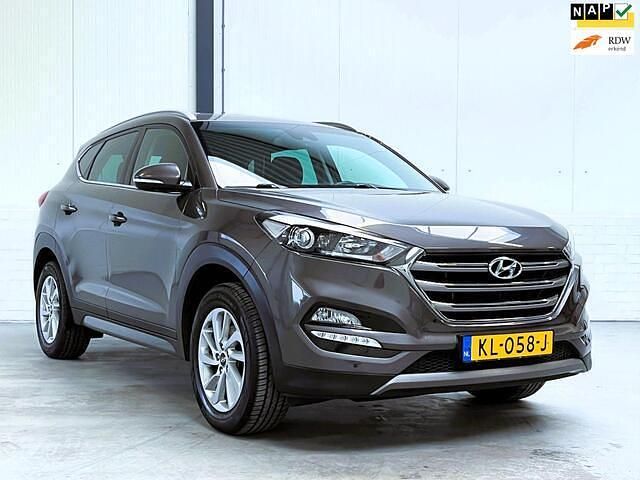 Bruin Occasion 2016 Hyundai Tucson Comfort SUV | € 14.750 (Eerlijke prijs) - Afbeelding 1/4