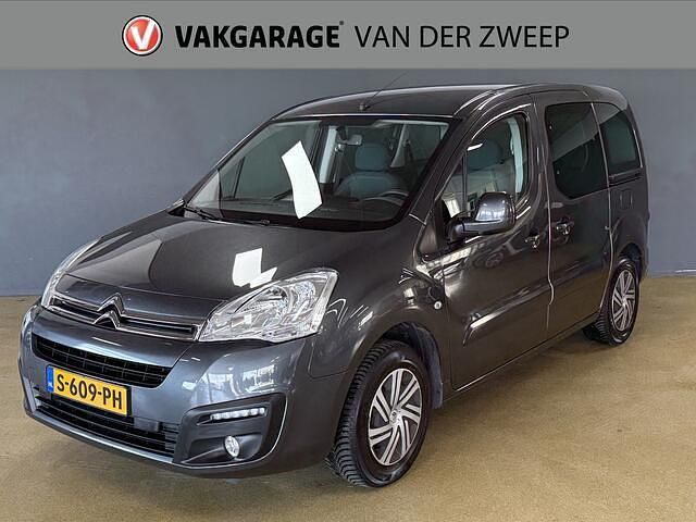 Grijs Occasion 2017 Citroën Berlingo XTR MPV | € 12.950 (Duur) - Afbeelding 1/4