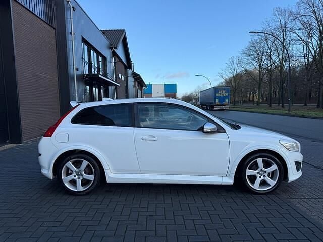 Occasion Volvo C30 R-Design 101 PK (74 kW) 2010 Wit (metallic) Hatchback