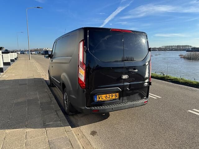 Occasion Ford Transit Custom Trend 101 PK (74 kW) 2015 Zwart (metallic) Van