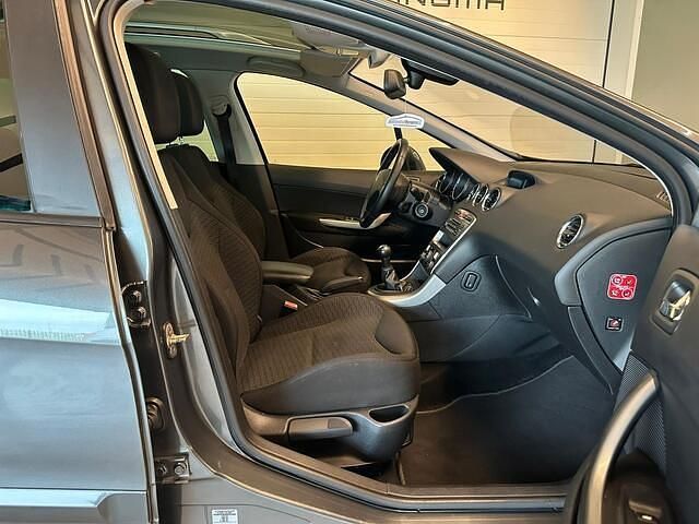 Occasion Peugeot 308 SW 120 PK (88 kW) 2011 Grijs (metallic) Stationwagen