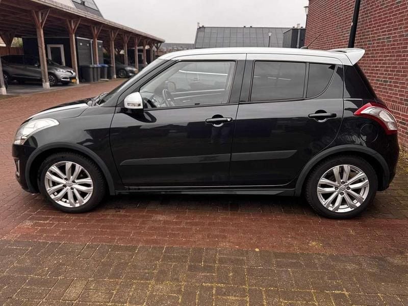 Occasion Suzuki Swift 94 PK (69 kW) 2014 Zwart Hatchback