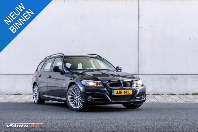 Blauw Gebruikt 2009 BMW 335 Comfort Edition Stationwagen | € 19.950 - Afbeelding 1/4