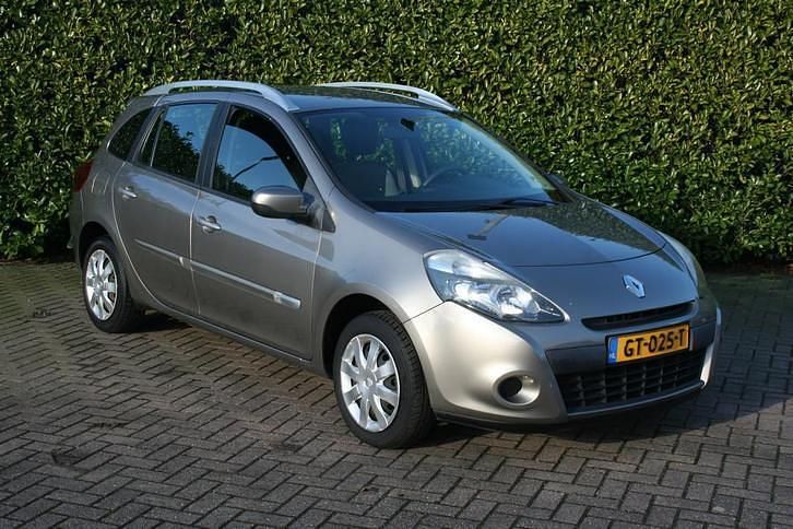 Occasion 2012 Renault Clio IV Stationwagen | € 4.500 (Eerlijke prijs) - Afbeelding 1/4