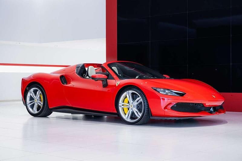 Nieuw Ferrari 296 829 PK (609 kW) 2025 Rood Cabriolet