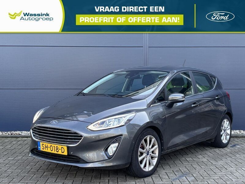 Grijs Gebruikt 2018 Ford Fiesta Titanium Hatchback | € 13.490 (Super prijs) - Afbeelding 1/4