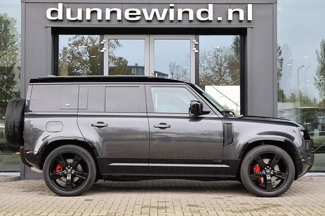 Occasion Land Rover Defender 301 PK (221 kW) 2022 Grijs SUV