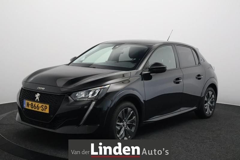 Zwart Gebruikt 2021 Peugeot e-208 Allure Hatchback | € 13.750 (Goede deal) - Afbeelding 1/4