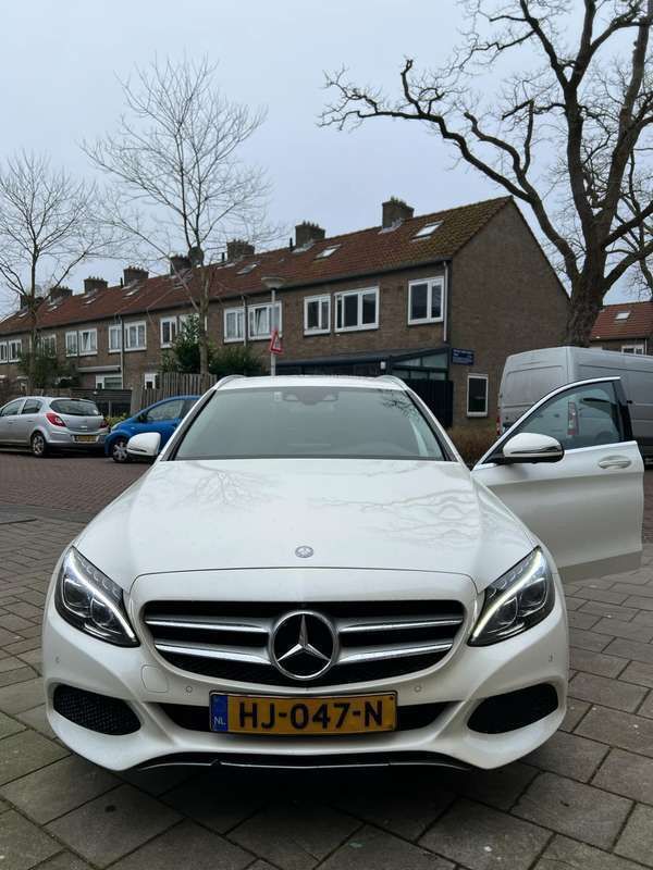 Gebruikt 2015 Mercedes C350e Avantgarde Stationwagen | € 13.000 (Eerlijke prijs) - Afbeelding 1/4