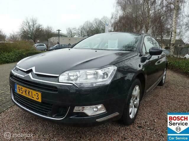 Grijs Gebruikt 2010 Citroën C5 Dynamique Sedan | € 4.950 (Iets duurder) - Afbeelding 1/4
