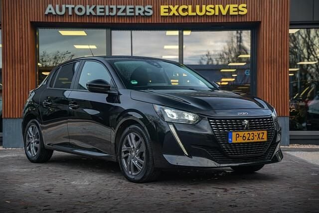 Zwart Gebruikt 2022 Peugeot 208 Active Hatchback | € 12.450 (Goede deal) - Afbeelding 1/4