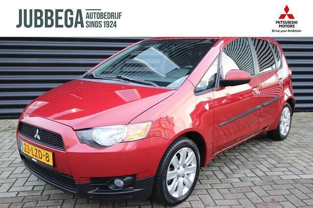 Rood Gebruikt 2010 Mitsubishi Colt Edition Hatchback | € 8.995 (Duur) - Afbeelding 1/4