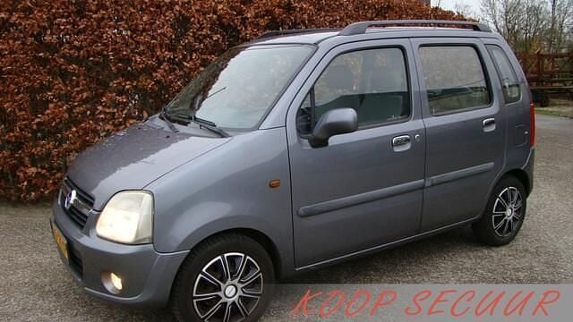 Grijs Gebruikt 2006 Opel Agila Hatchback | € 1.699 (Eerlijke prijs) - Afbeelding 1/4