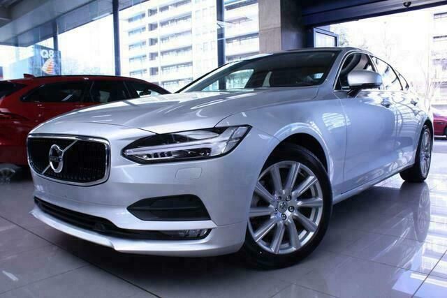 Zilver Gebruikt 2018 Volvo S90 Momentum Sedan | € 31.750 (Eerlijke prijs) - Afbeelding 1/4