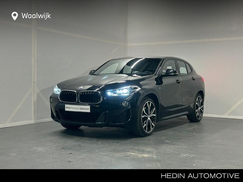 Zwart Gebruikt 2018 BMW X2 Executive SUV | € 26.880 (Eerlijke prijs) - Afbeelding 1/4